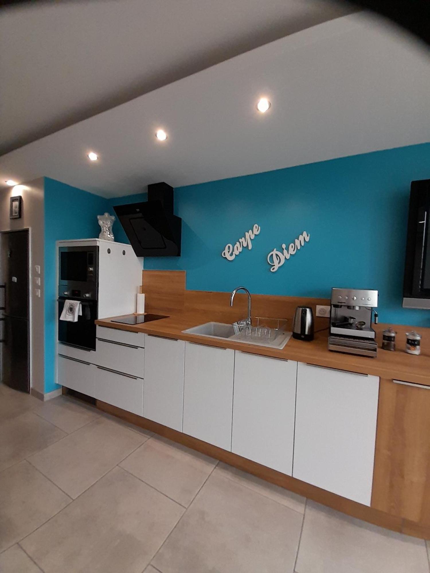 Appartement Golden Paradise 007 Helio 66 *